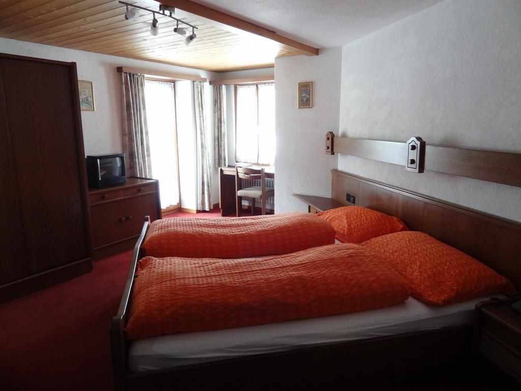 Monte Rosa Apartment Saas-Grund Room photo